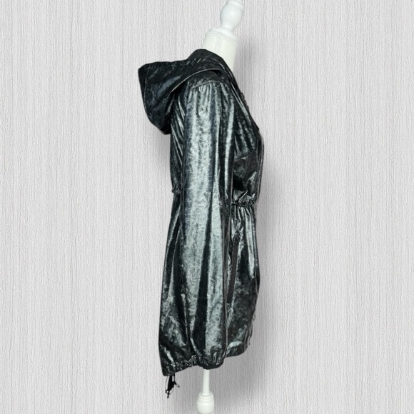 COLUMBIA Omni Wind Hooded Jacket S Metallic Gray Technical Windbreaker‎ Active - Picture 6 of 16